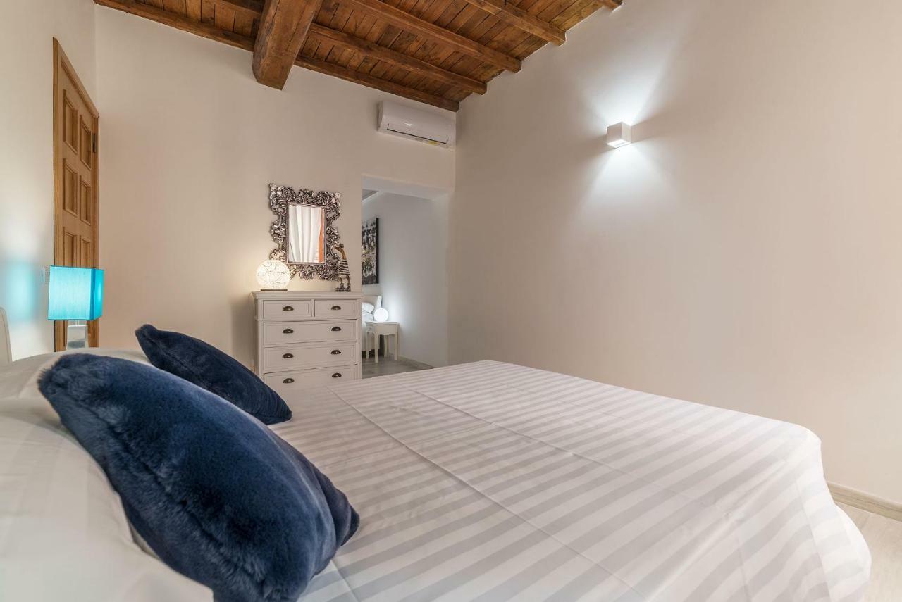 Vittoria Palace Spanish Steps Рим Екстер'єр фото