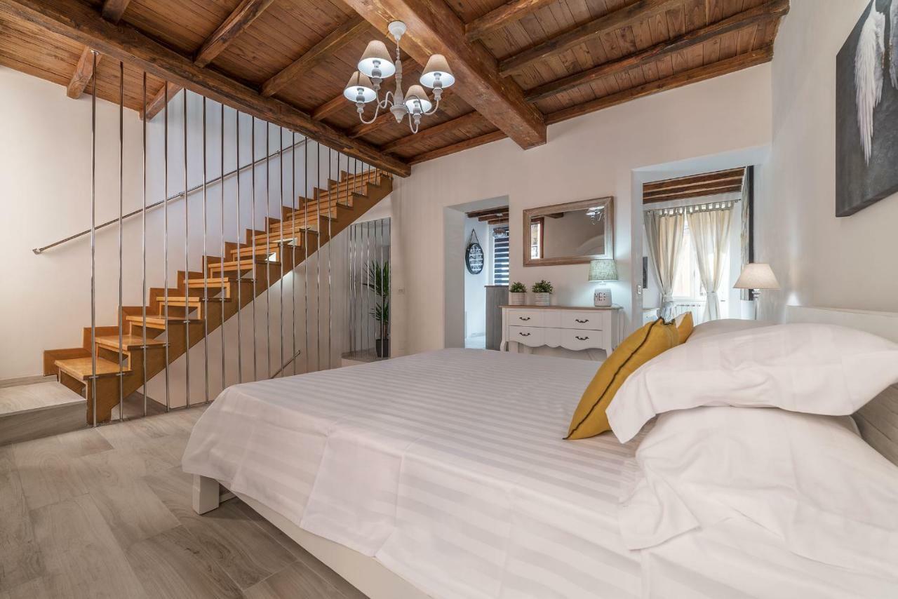 Vittoria Palace Spanish Steps Рим Екстер'єр фото